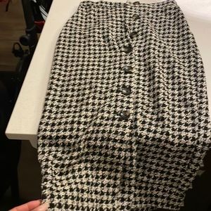 Zara black and white tweed button like material midi skirt